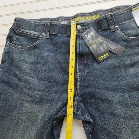 NWT Lee Mens Big & Tall Extreme Motion Straight Fit Tapered Leg Jeans Blue 46x29 - Picture 5 of 13